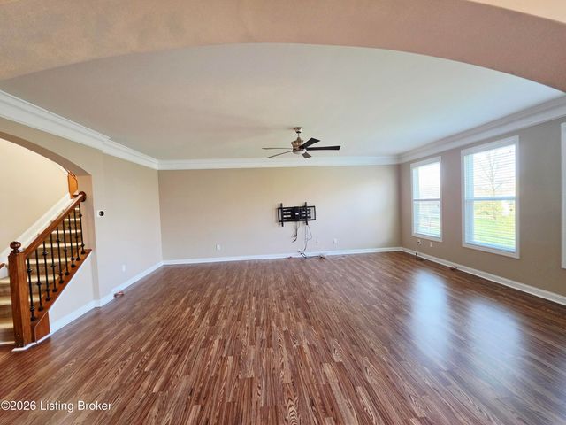 16300 Brookfield View Ct, Louisville, KY 40245