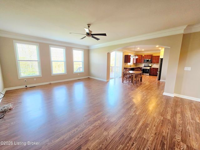 16300 Brookfield View Ct, Louisville, KY 40245