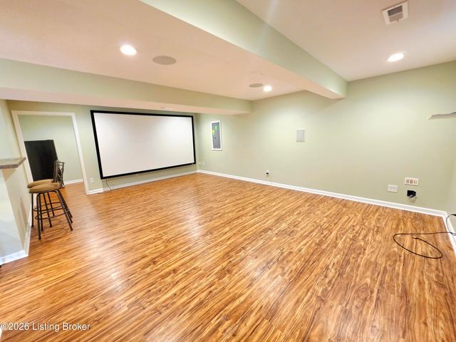 16300 Brookfield View Ct, Louisville, KY 40245