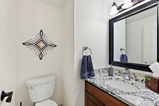22727 SE 267th Place, Maple Valley, WA 98038
