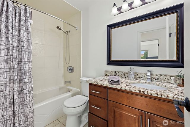 22727 SE 267th Place, Maple Valley, WA 98038