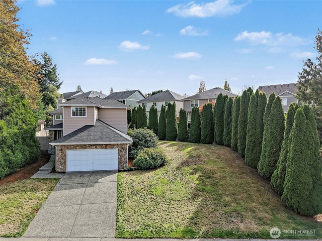 22727 SE 267th Place, Maple Valley, WA 98038