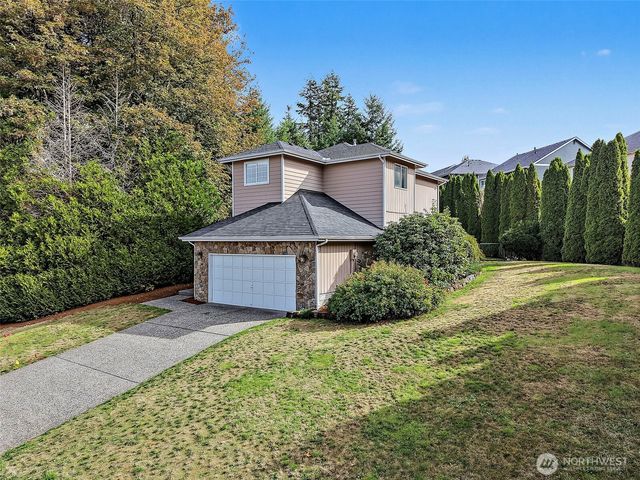 22727 SE 267th Place, Maple Valley, WA 98038