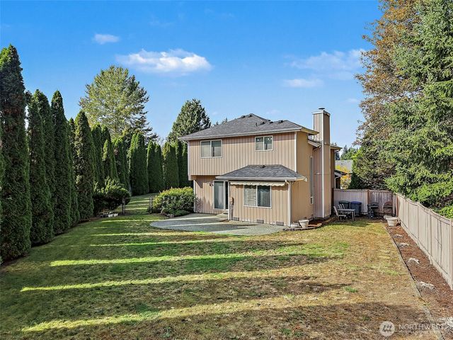 22727 SE 267th Place, Maple Valley, WA 98038