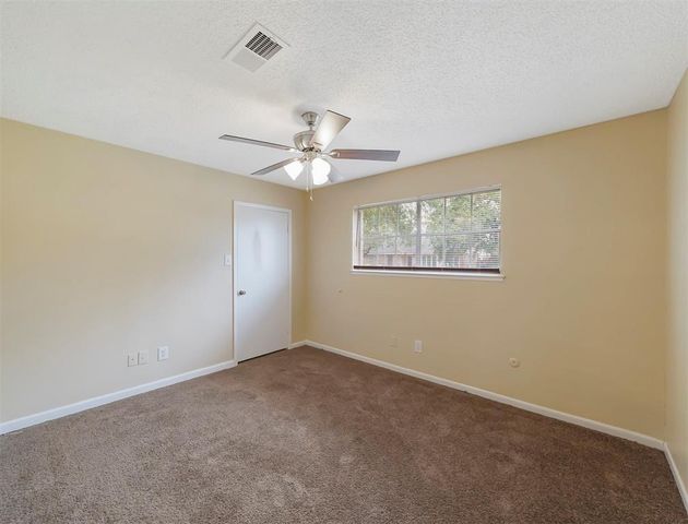 3711 23rd Street N, Texas City, TX 77590