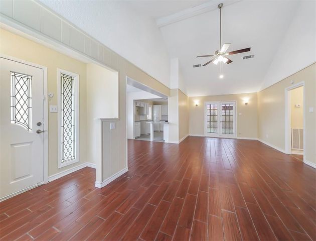3711 23rd Street N, Texas City, TX 77590