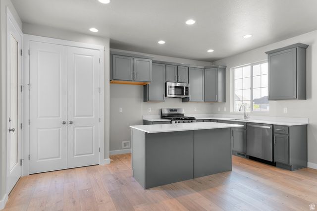 1043 W SPARROW WAY, Stansbury Park, UT 84074