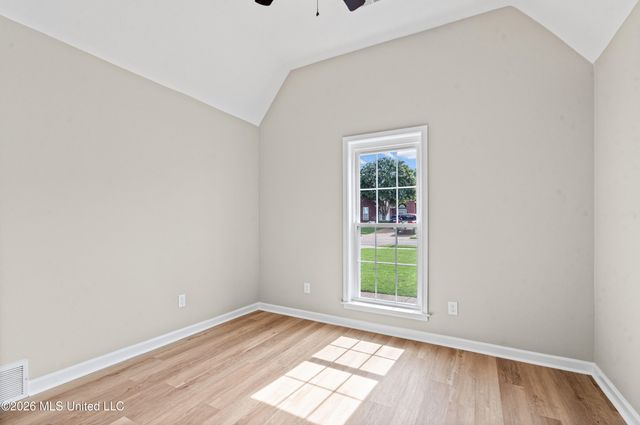 9079 Hickory Drive, Olive Branch, MS 38654