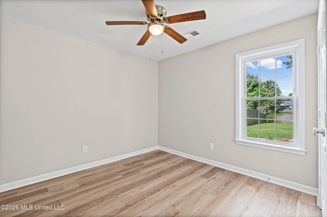 9079 Hickory Drive, Olive Branch, MS 38654