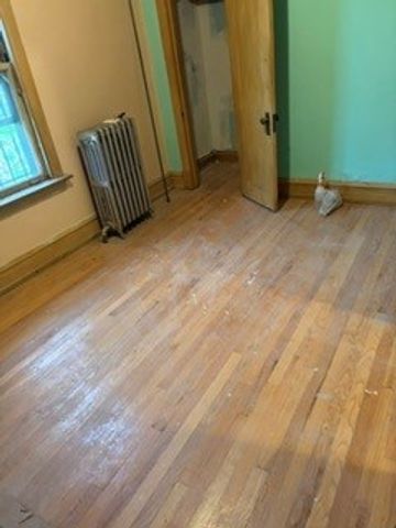 5511 W Division Street, Chicago, IL 60651
