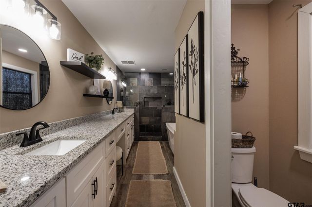 765 RS County Road 3410, Emory, TX 75440