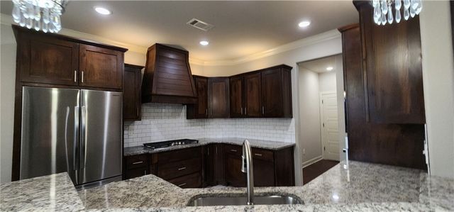 3200 Hazelnut Avenue, Bentonville, AR 72713