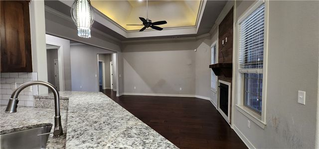 3200 Hazelnut Avenue, Bentonville, AR 72713