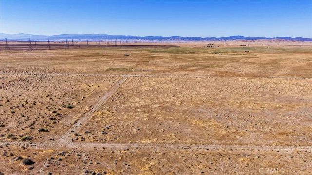 12323 W B-8, Antelope Acres, CA 93536