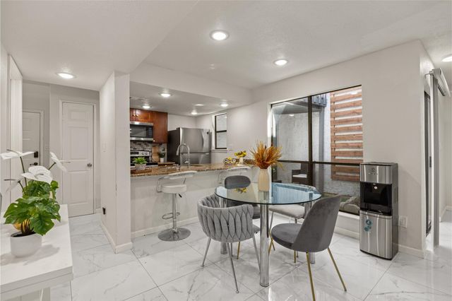 11411 Harwin Drive 17, Houston, TX 77072