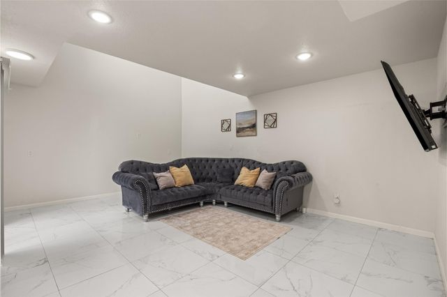 11411 Harwin Drive 17, Houston, TX 77072