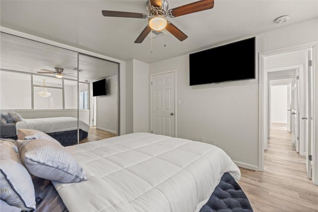 11411 Harwin Drive 17, Houston, TX 77072