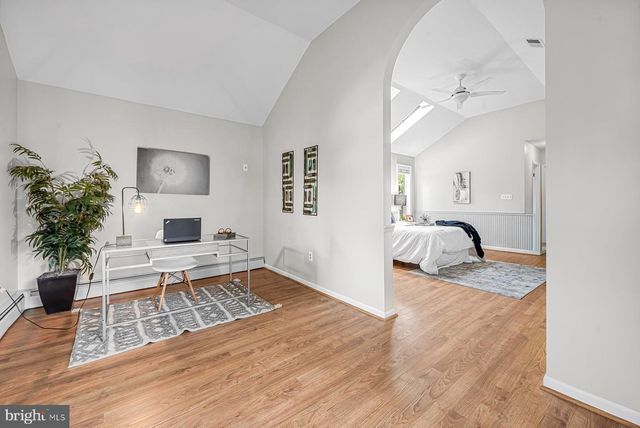 6202 W HALBERT RD, Bethesda, MD 20817