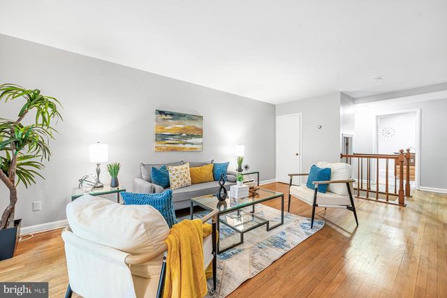 6202 W HALBERT RD, Bethesda, MD 20817