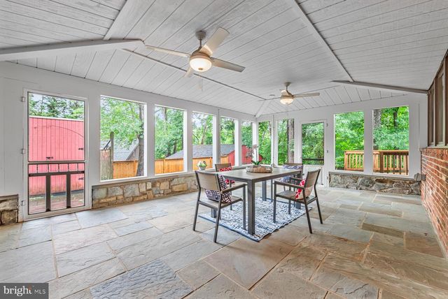 6202 W HALBERT RD, Bethesda, MD 20817