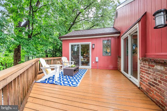 6202 W HALBERT RD, Bethesda, MD 20817
