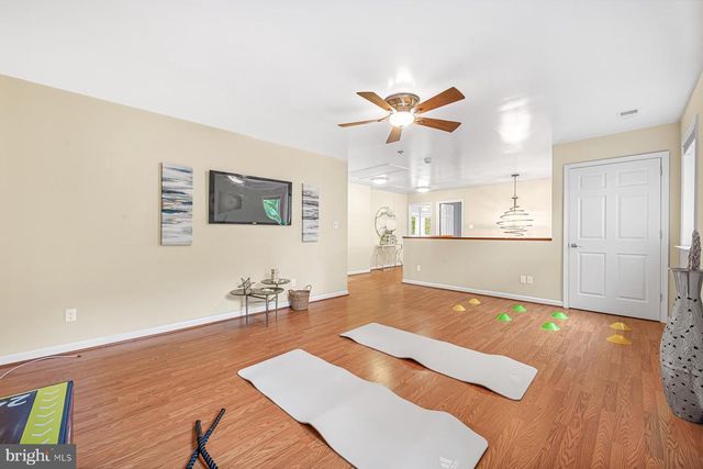 6202 W HALBERT RD, Bethesda, MD 20817