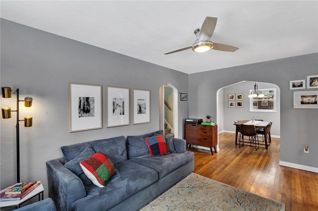 10179 Perry Hwy, Mccandless, PA 15090