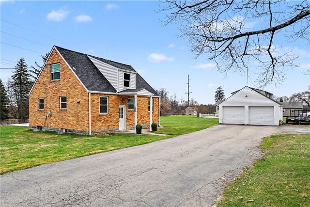 10179 Perry Hwy, Mccandless, PA 15090