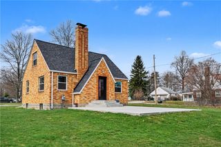 10179 Perry Hwy, Mccandless, PA 15090