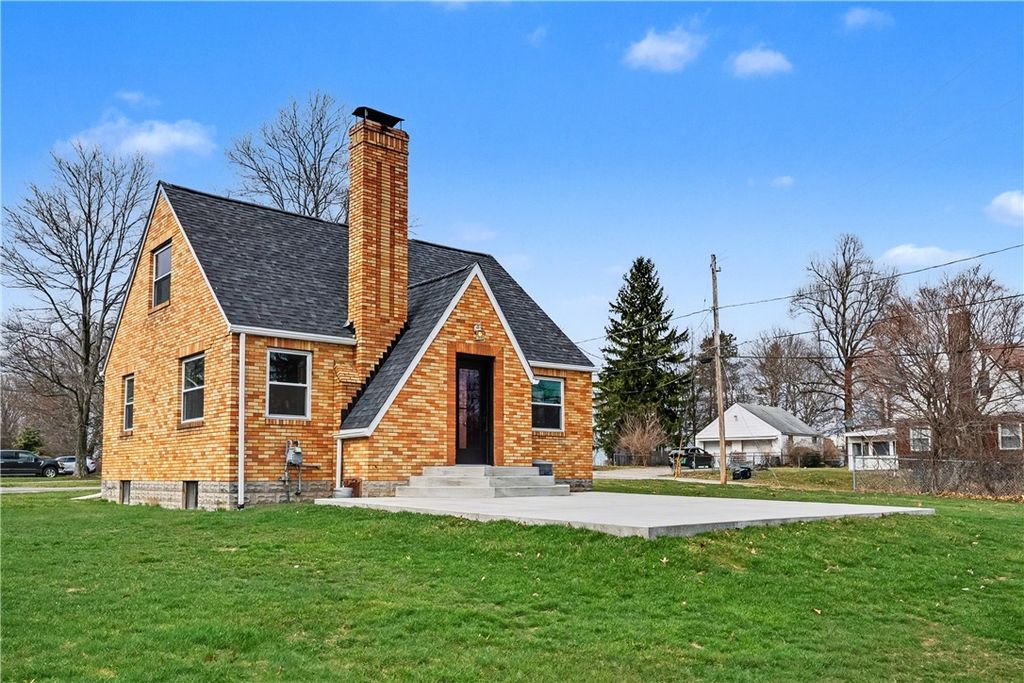 10179 Perry Hwy, Mccandless, PA 15090