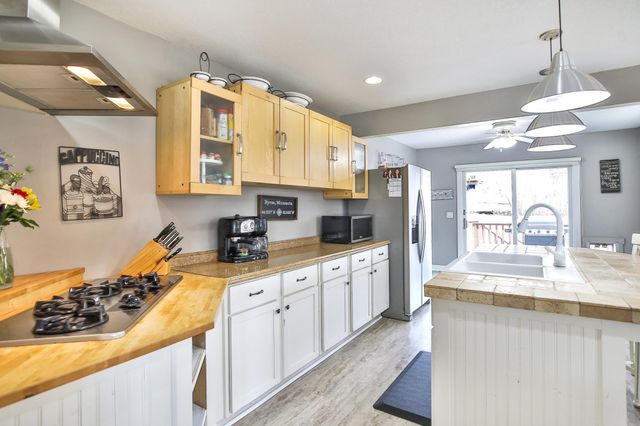 926 Byron Avenue N, Byron, MN 55920