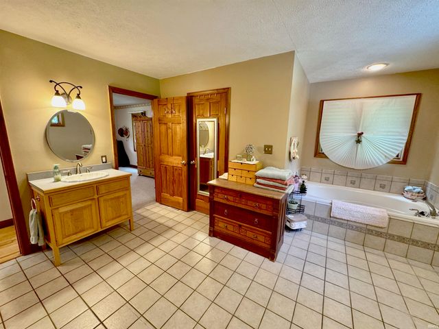 4452 W Popcorn Road, Springville, IN 47462
