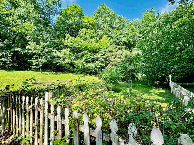 4452 W Popcorn Road, Springville, IN 47462