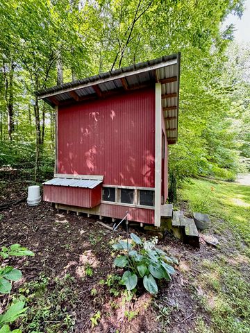 4452 W Popcorn Road, Springville, IN 47462