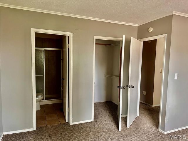 129 Carmel Woods Drive, Ellisville, MO 63021