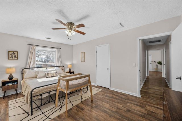 1315 NW Ash Ave, Lawton, OK 73507