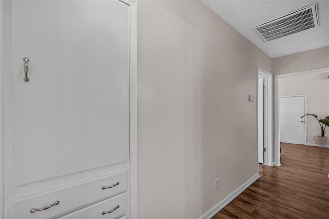 1315 NW Ash Ave, Lawton, OK 73507