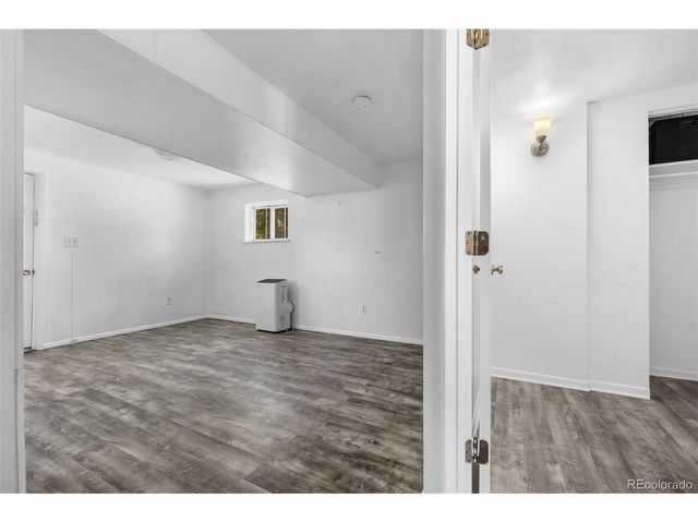 7752 Saulsbury St, Arvada, CO 80003