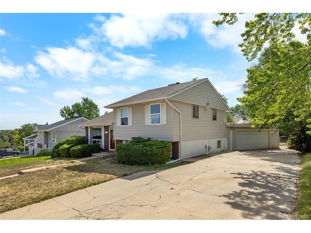 7752 Saulsbury St, Arvada, CO 80003
