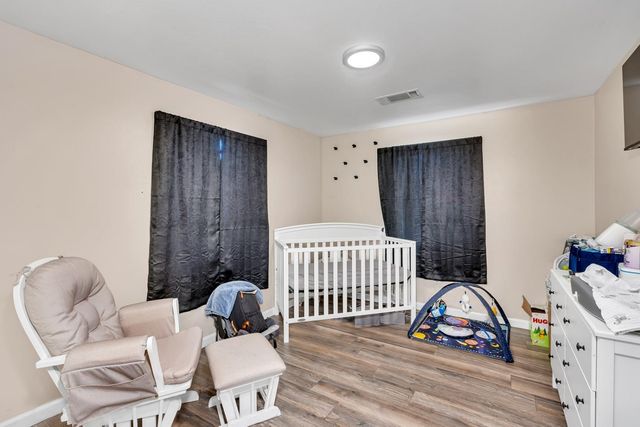 2868 Beachwood Dr, Merced, CA 95348