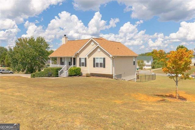 2 Court Crossing, Adairsville, GA 30103