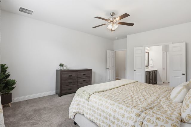 320 Hudson Court, Kennedale, TX 76060