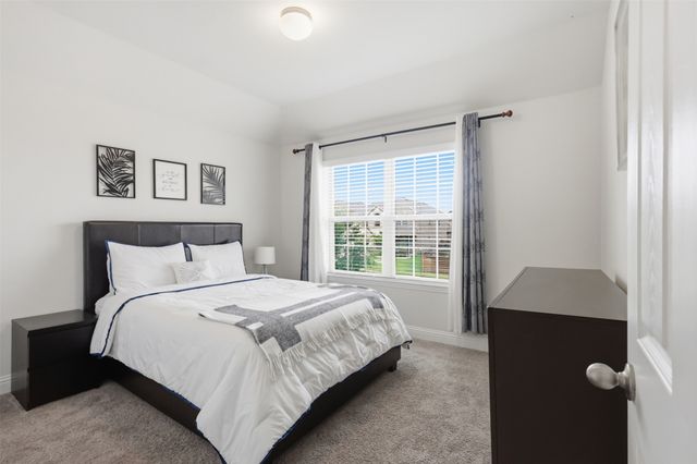 320 Hudson Court, Kennedale, TX 76060