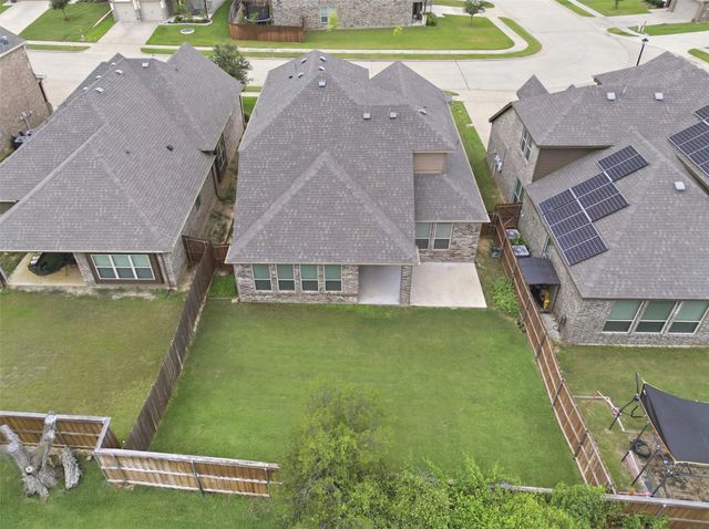 320 Hudson Court, Kennedale, TX 76060