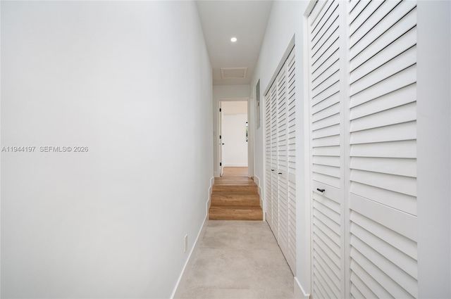 8440 SW 27th Ter, Miami, FL 33155