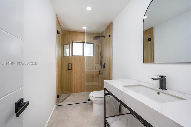 8440 SW 27th Ter, Miami, FL 33155