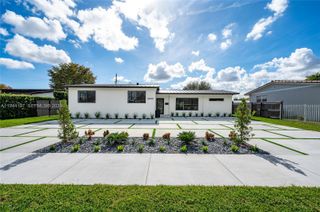 8440 SW 27th Ter, Miami, FL 33155