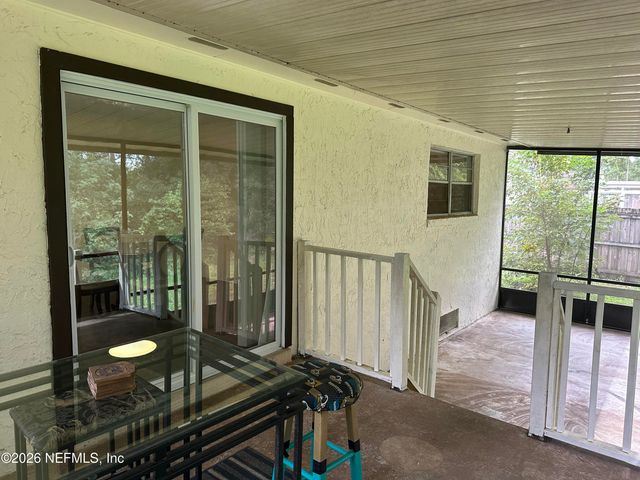 8613 BEECHFERN Lane E, Jacksonville, FL 32244