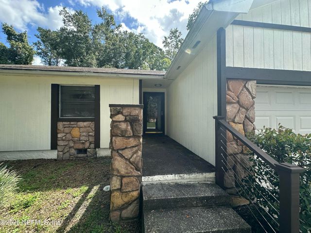 8613 BEECHFERN Lane E, Jacksonville, FL 32244