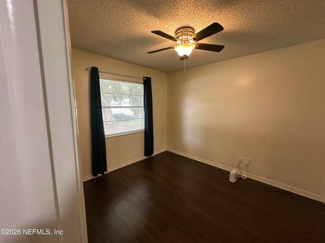 8613 BEECHFERN Lane E, Jacksonville, FL 32244